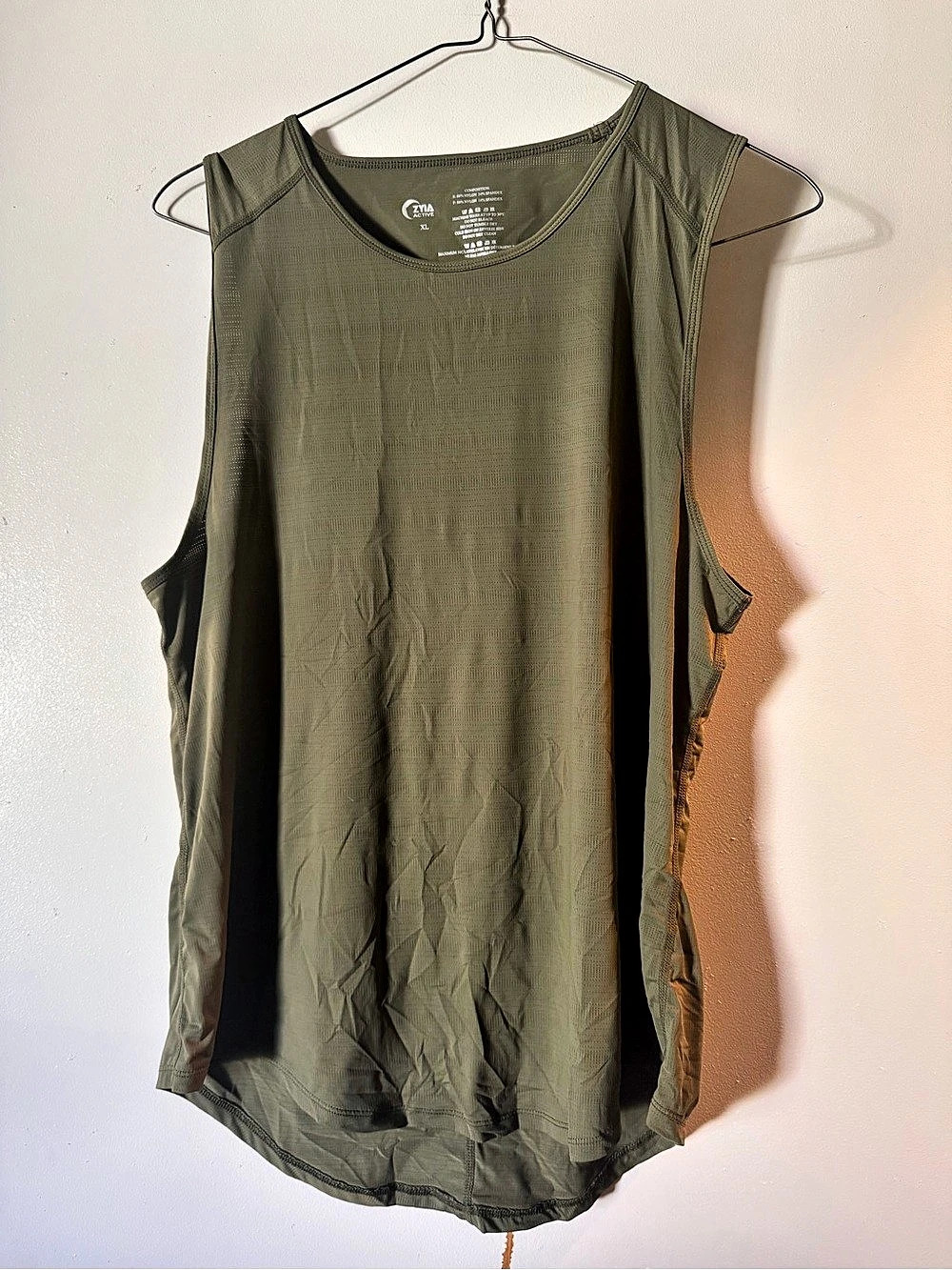 ziya Tank Top in Green XL Like New